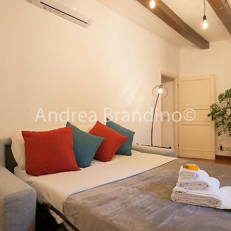 Campo De' Fiori Appartamento Via Di Grotta Pinta Рим Екстериор снимка